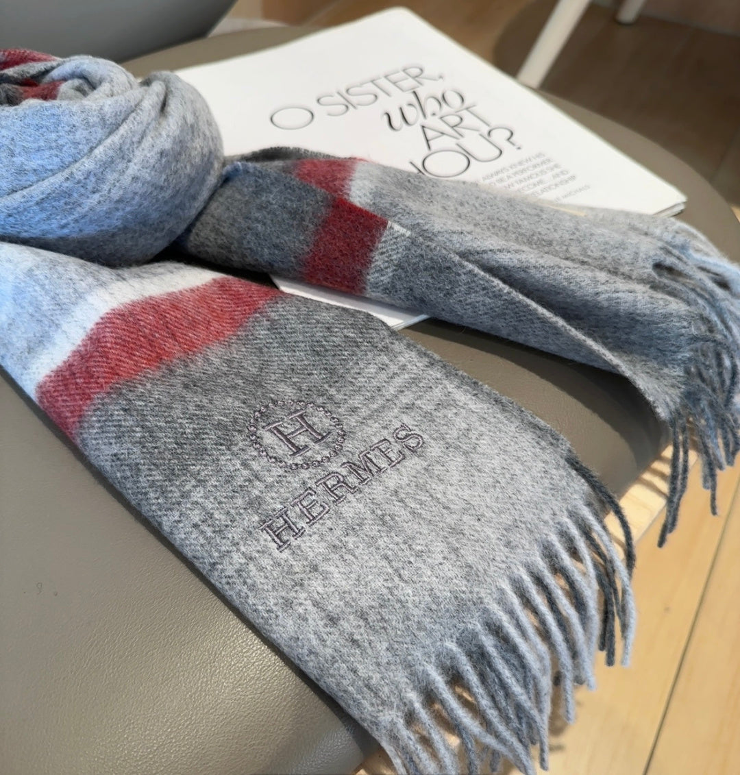 elegant Scarf for unisex couple - alternate angle view 11