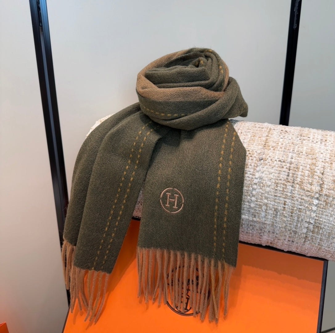 elegant Scarf for unisex couple - alternate angle view 9