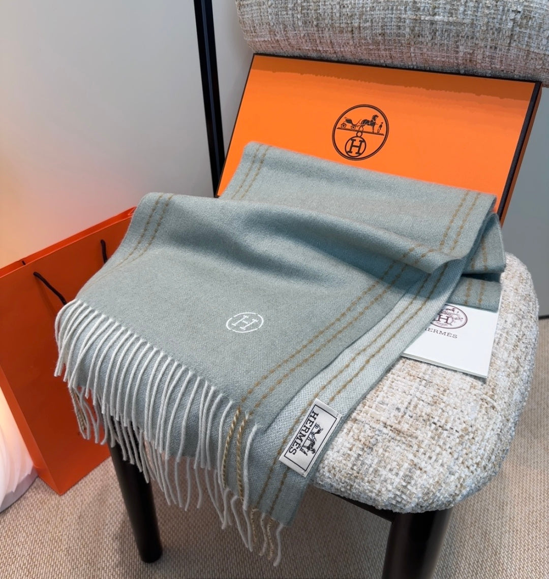 elegant Scarf for unisex couple - alternate angle view 7