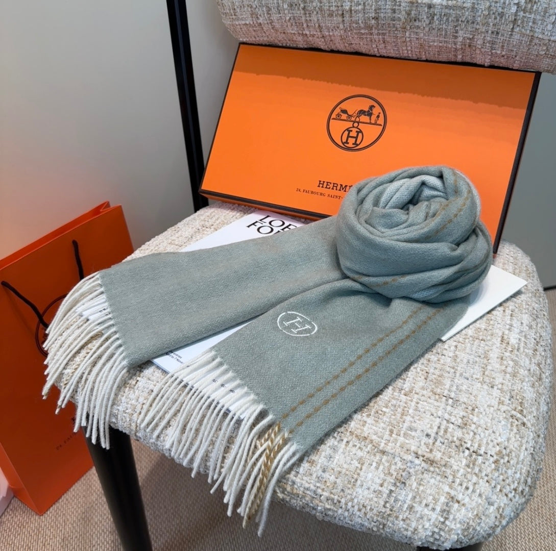 elegant Scarf for unisex couple - alternate angle view 8
