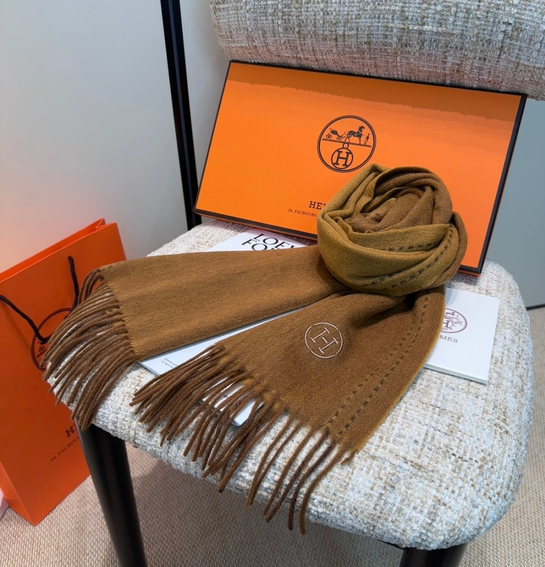 elegant Scarf for unisex couple - alternate angle view 8