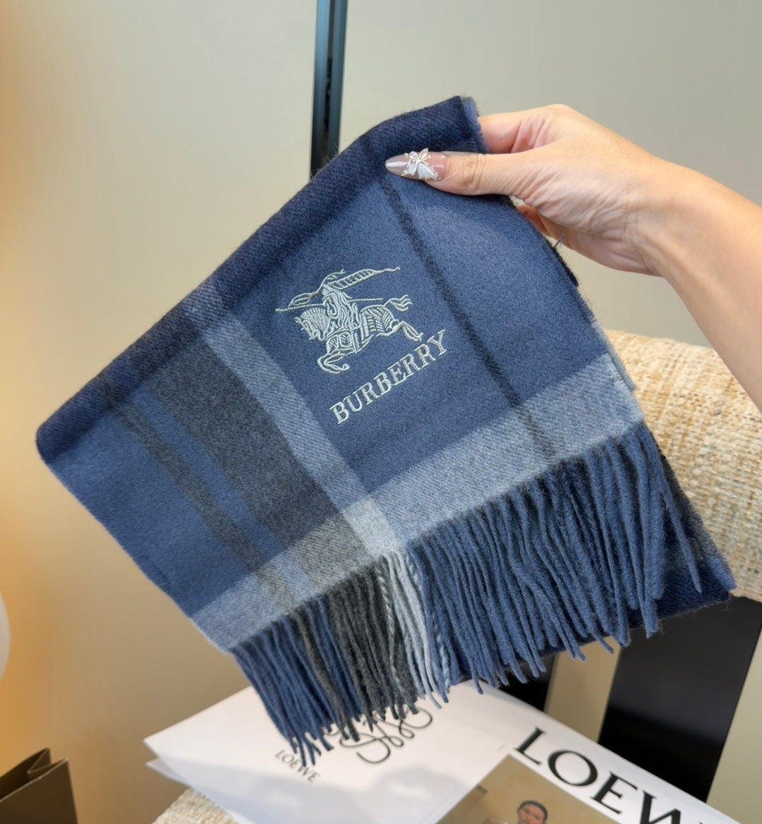 stylish Scarf for men - alternate angle view 5