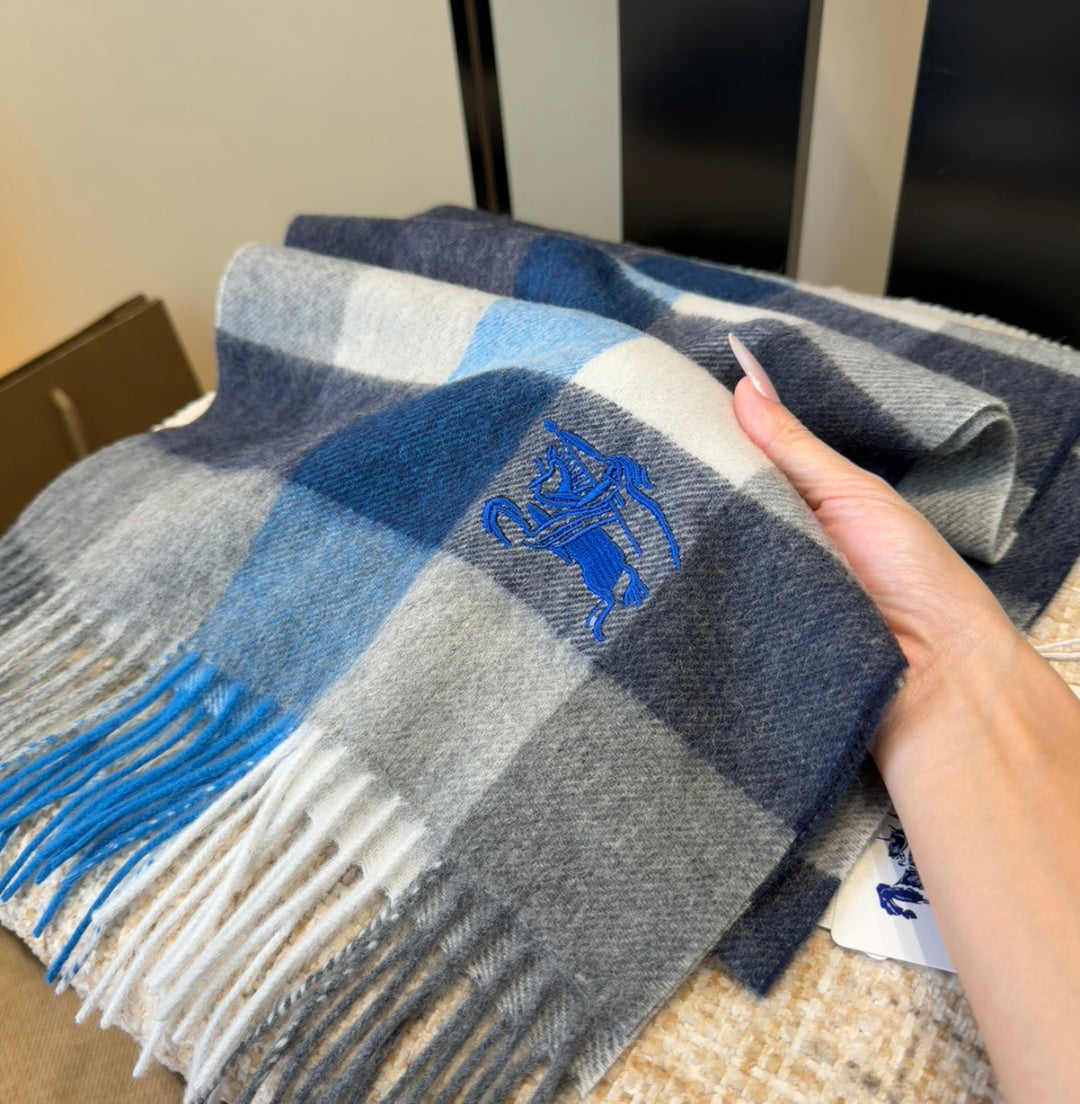stylish Scarf for men - alternate angle view 5