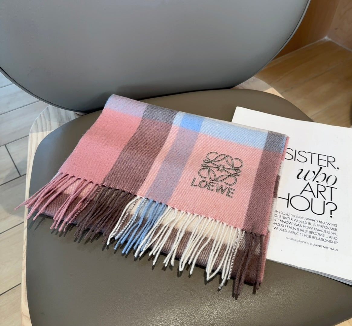 elegant Scarf for unisex couple - alternate angle view 3