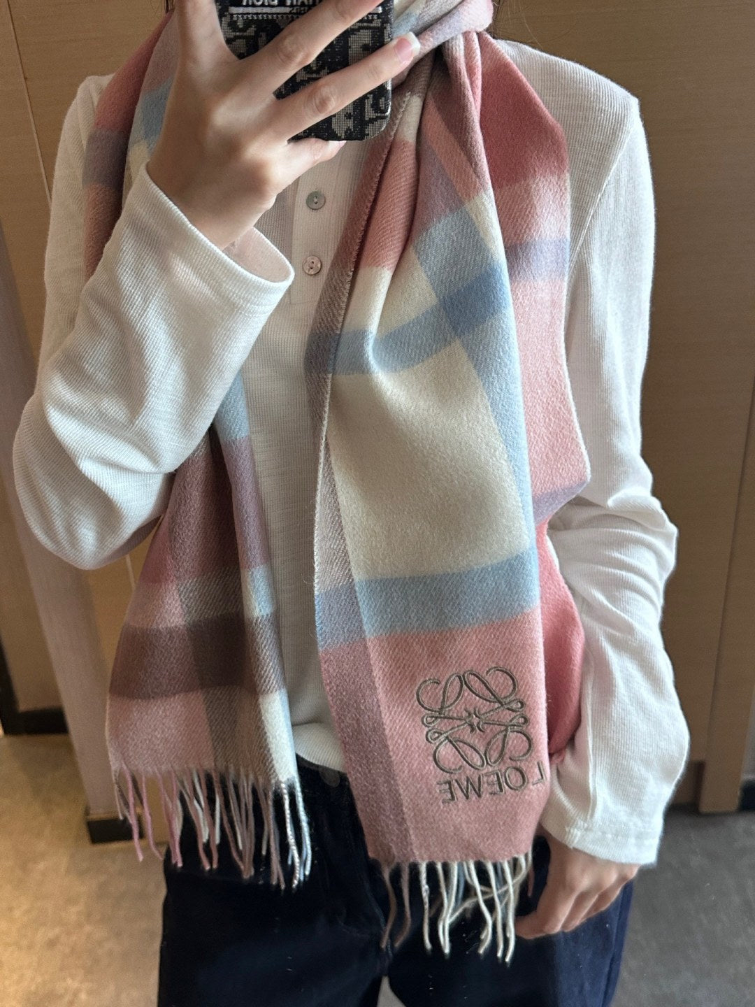 elegant Scarf for unisex couple - product detail view
