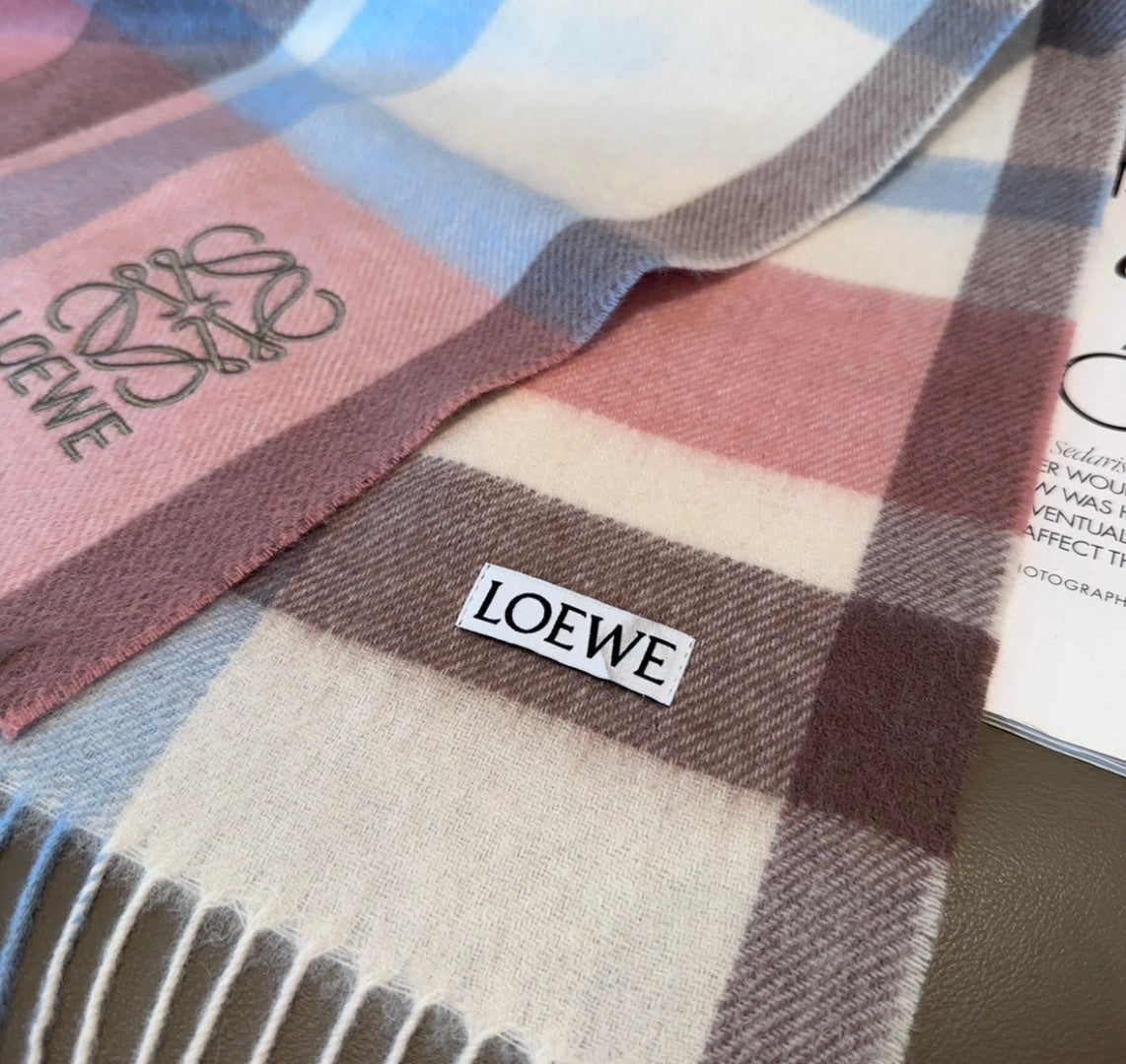 elegant Scarf for unisex couple - alternate angle view 7