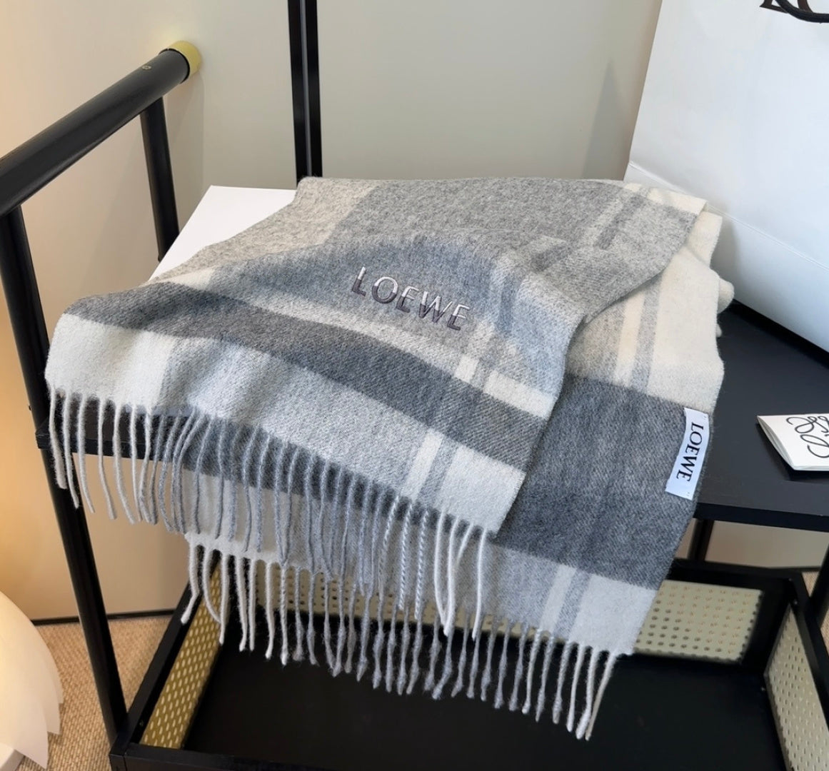 contrast color edgy Scarf for unisex couple - alternate angle view 6