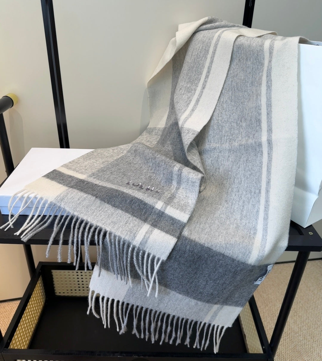 contrast color edgy Scarf for unisex couple - alternate angle view 8