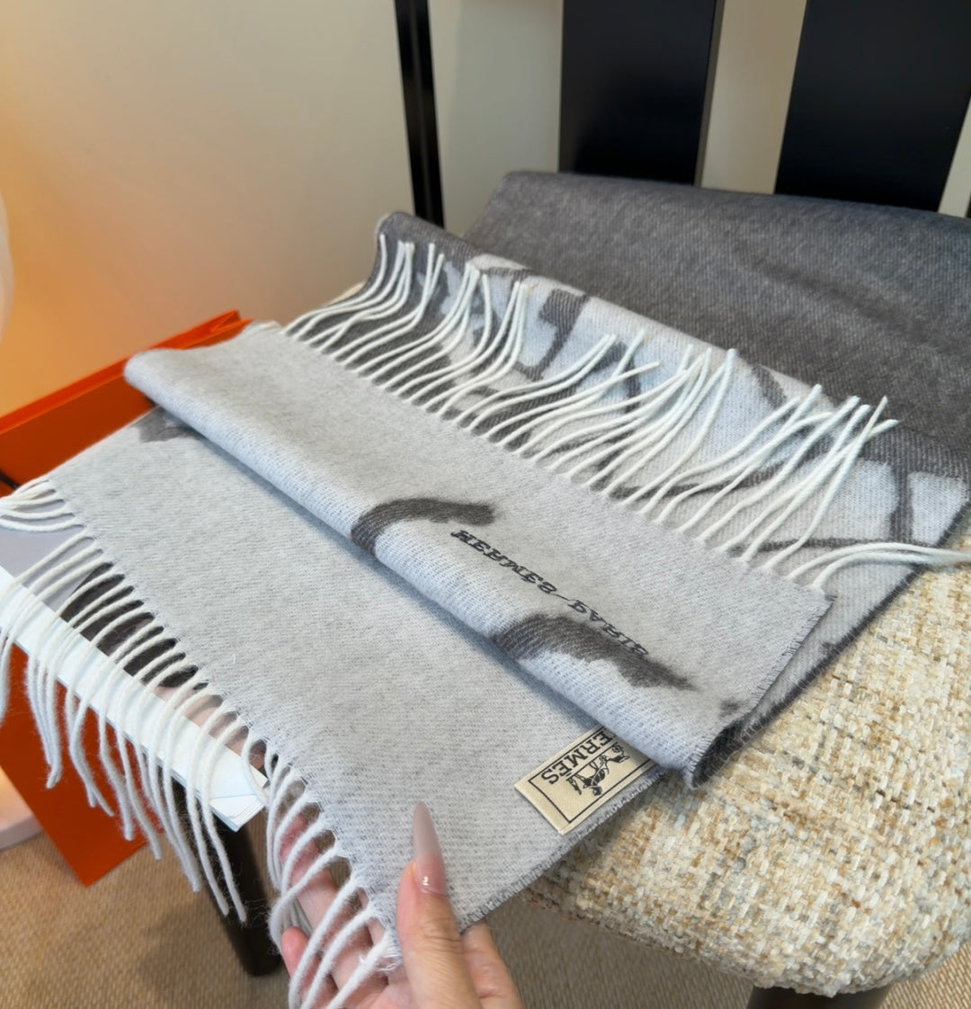 elegant Scarf for unisex couple - alternate angle view 7