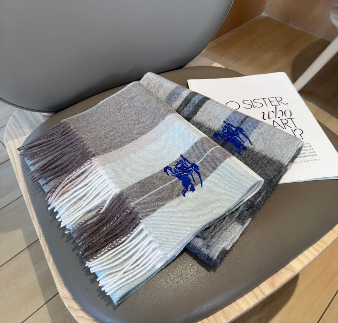 stylish Scarf for men - alternate angle view 3