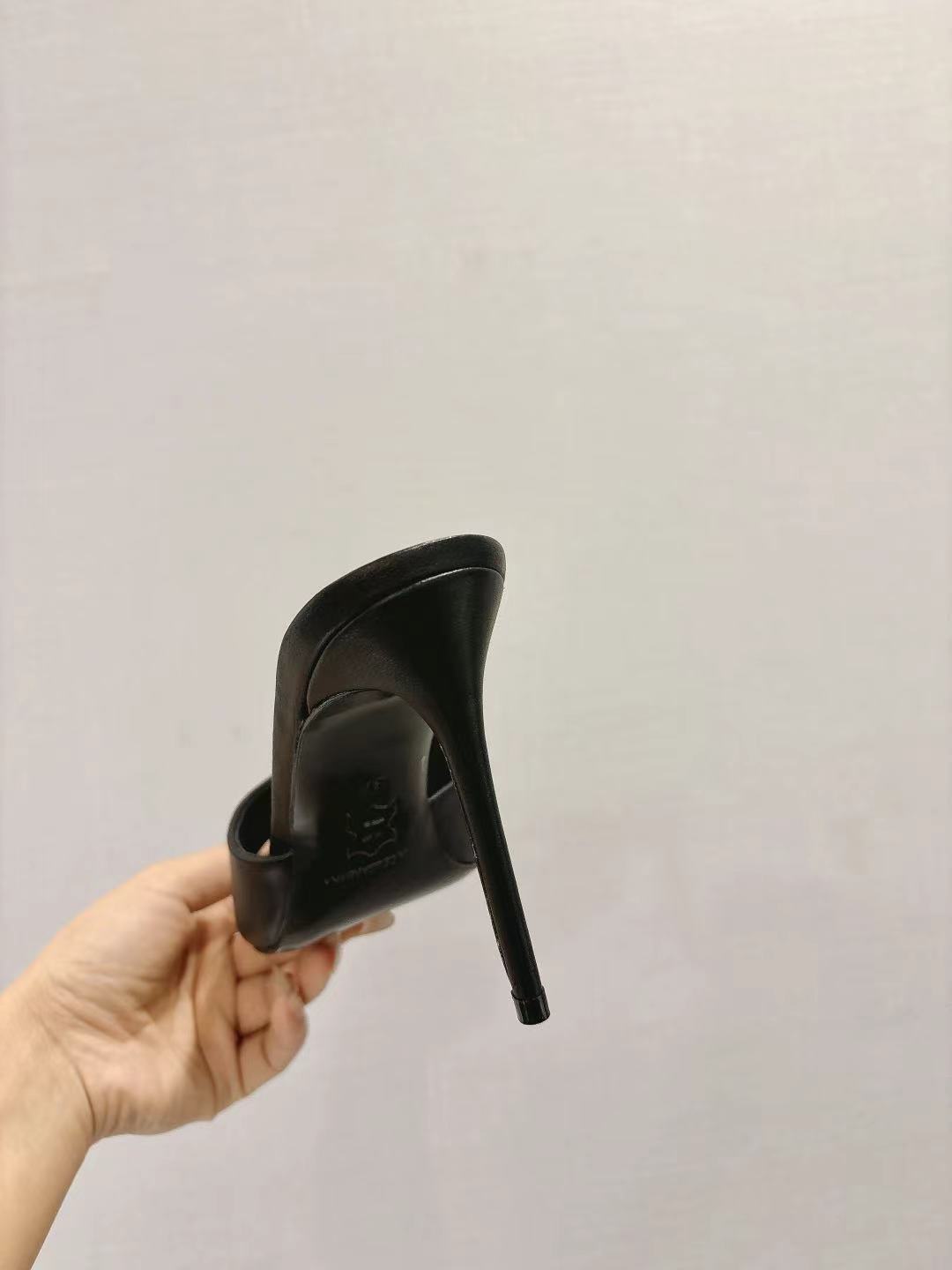 Dolce & Gabbana DG Women's Leather Heels