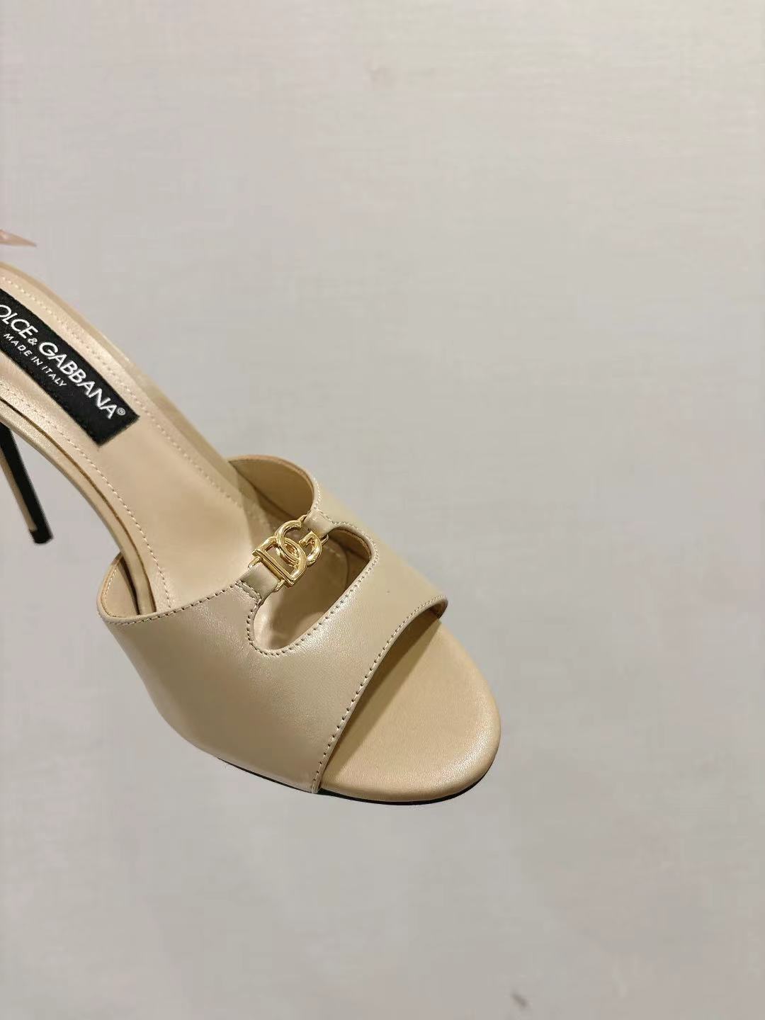 Dolce & Gabbana DG Women's Leather Heels
