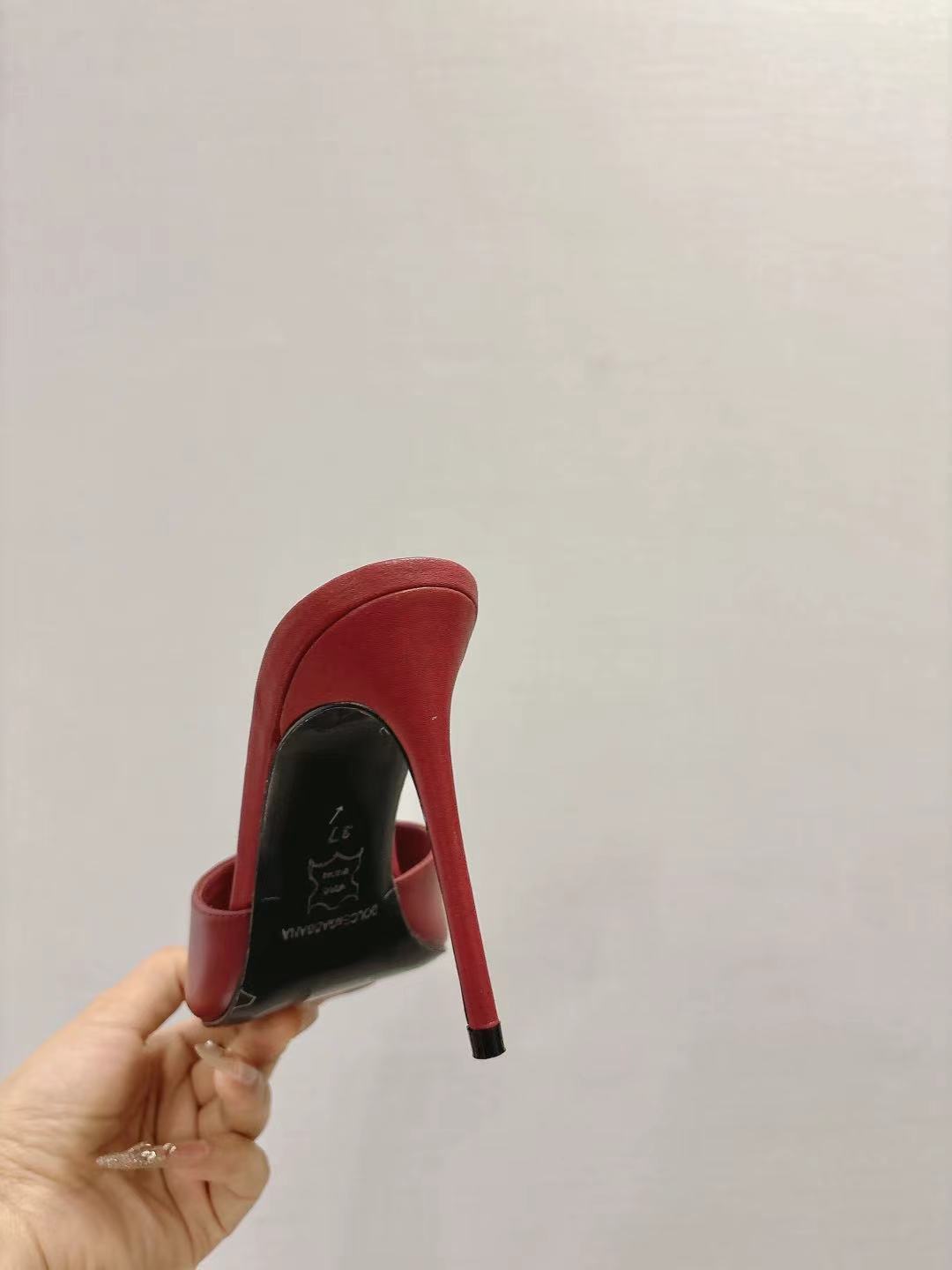 Dolce & Gabbana DG Women's Leather Heels
