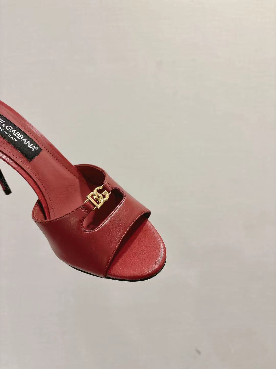 Dolce & Gabbana DG Women's Leather Heels