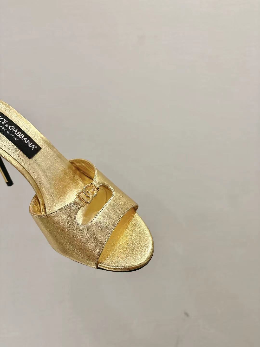 Dolce & Gabbana DG Women's Leather Heels