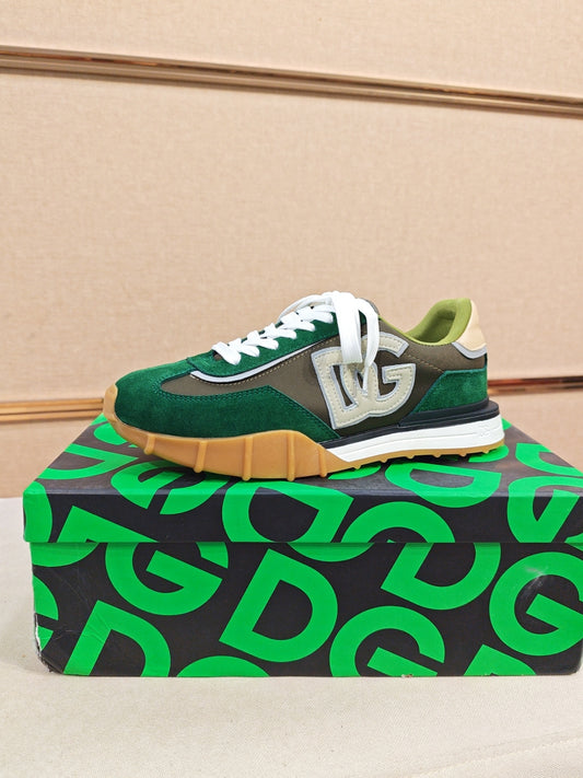Dolce & Gabbana DG Couple's Athletic Casual Sneakers