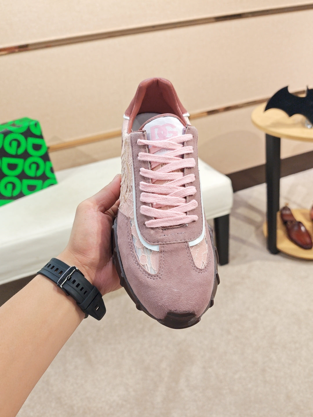 Dolce & Gabbana DG Couple's Athletic Casual Sneakers