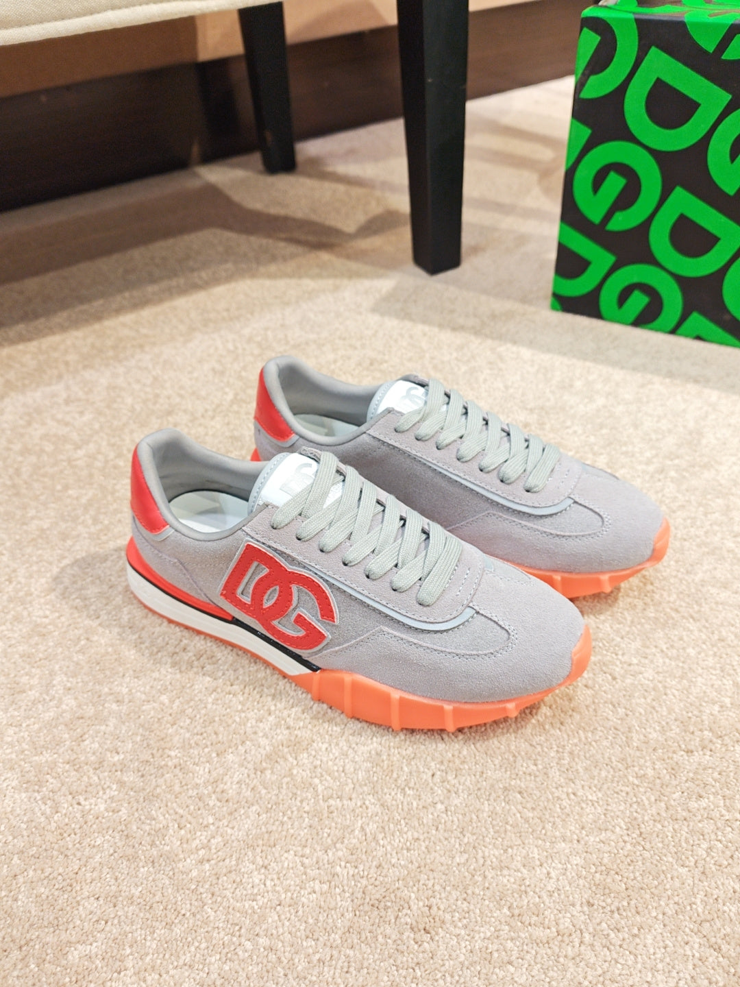 Dolce & Gabbana DG Couple's Athletic Casual Sneakers
