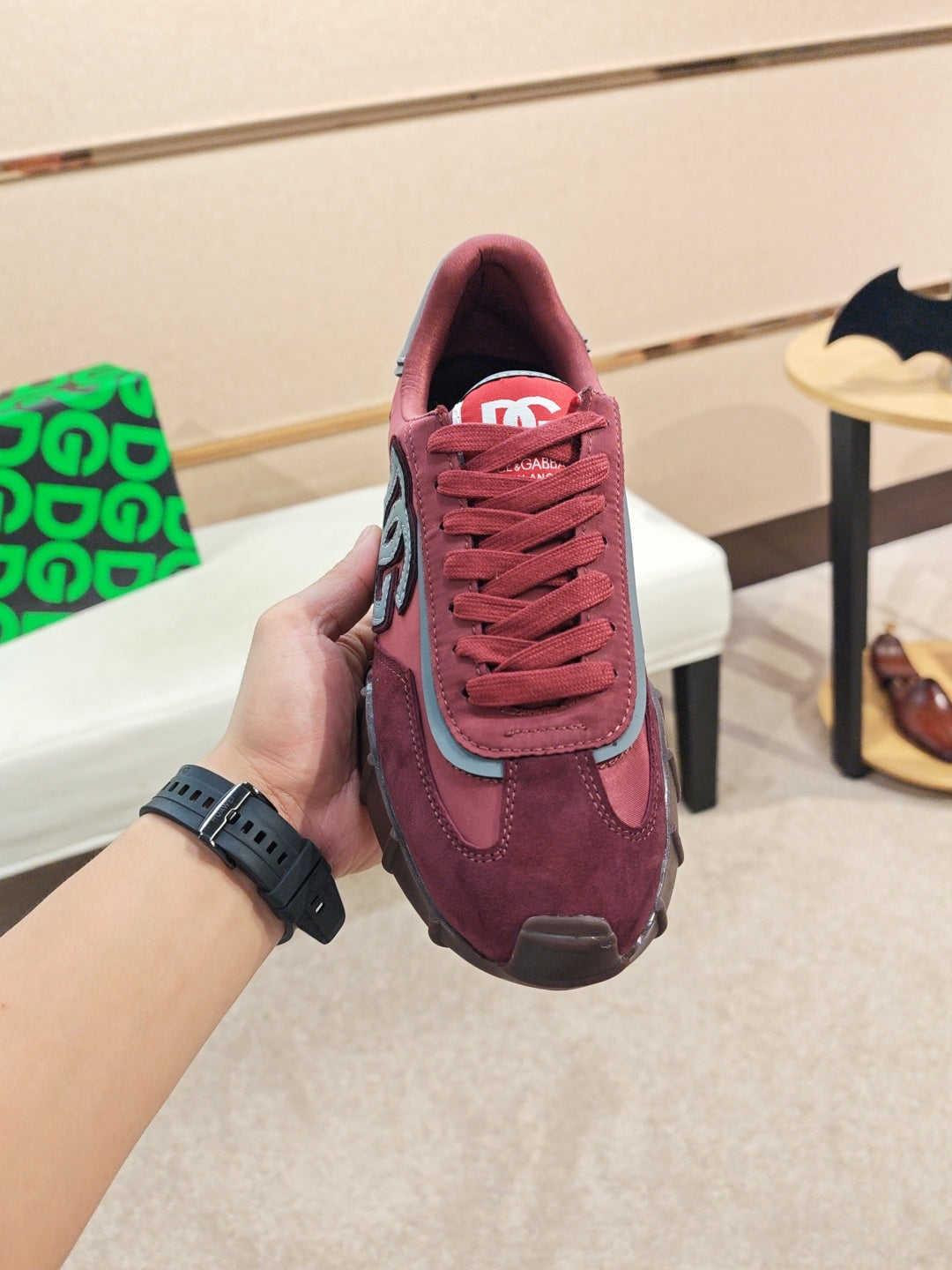 Dolce & Gabbana DG Couple's Athletic Casual Sneakers