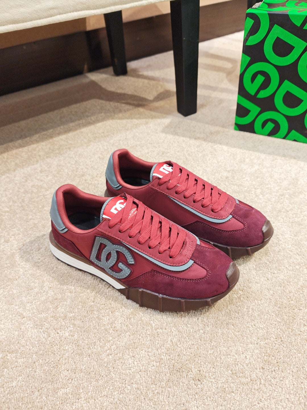 Dolce & Gabbana DG Couple's Athletic Casual Sneakers