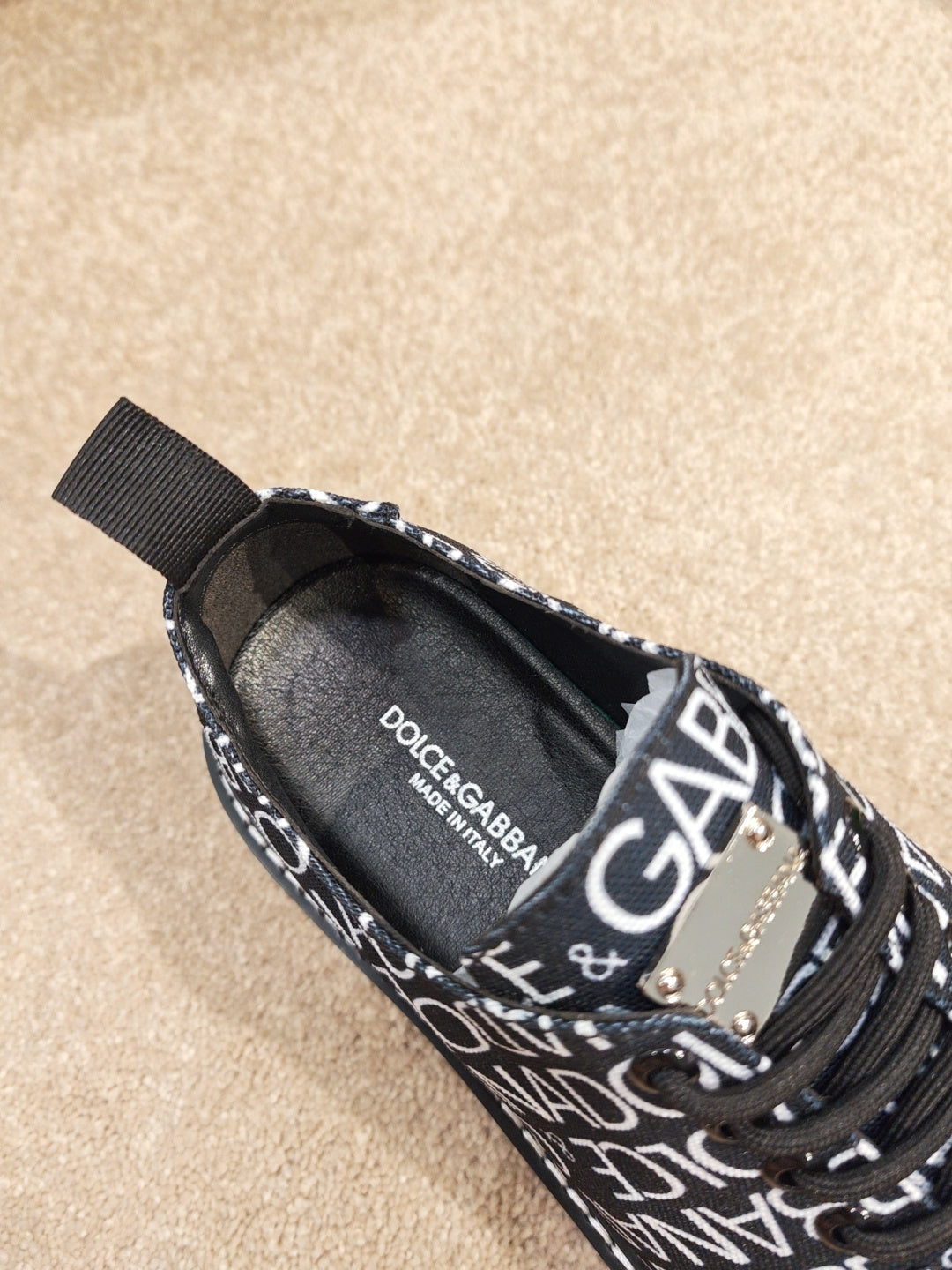 Dolce & Gabbana DG Couple's Athletic Casual Sneakers