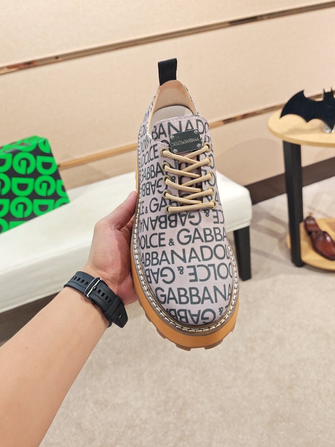 Dolce & Gabbana DG Couple's Athletic Casual Sneakers