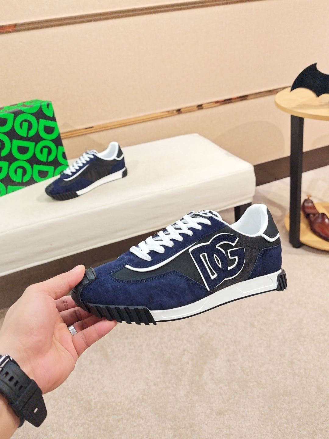 Dolce & Gabbana DG Couple's Athletic Casual Sneakers