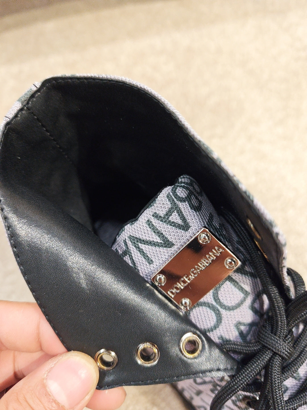 Dolce & Gabbana DG Couple's Athletic Casual Sneakers