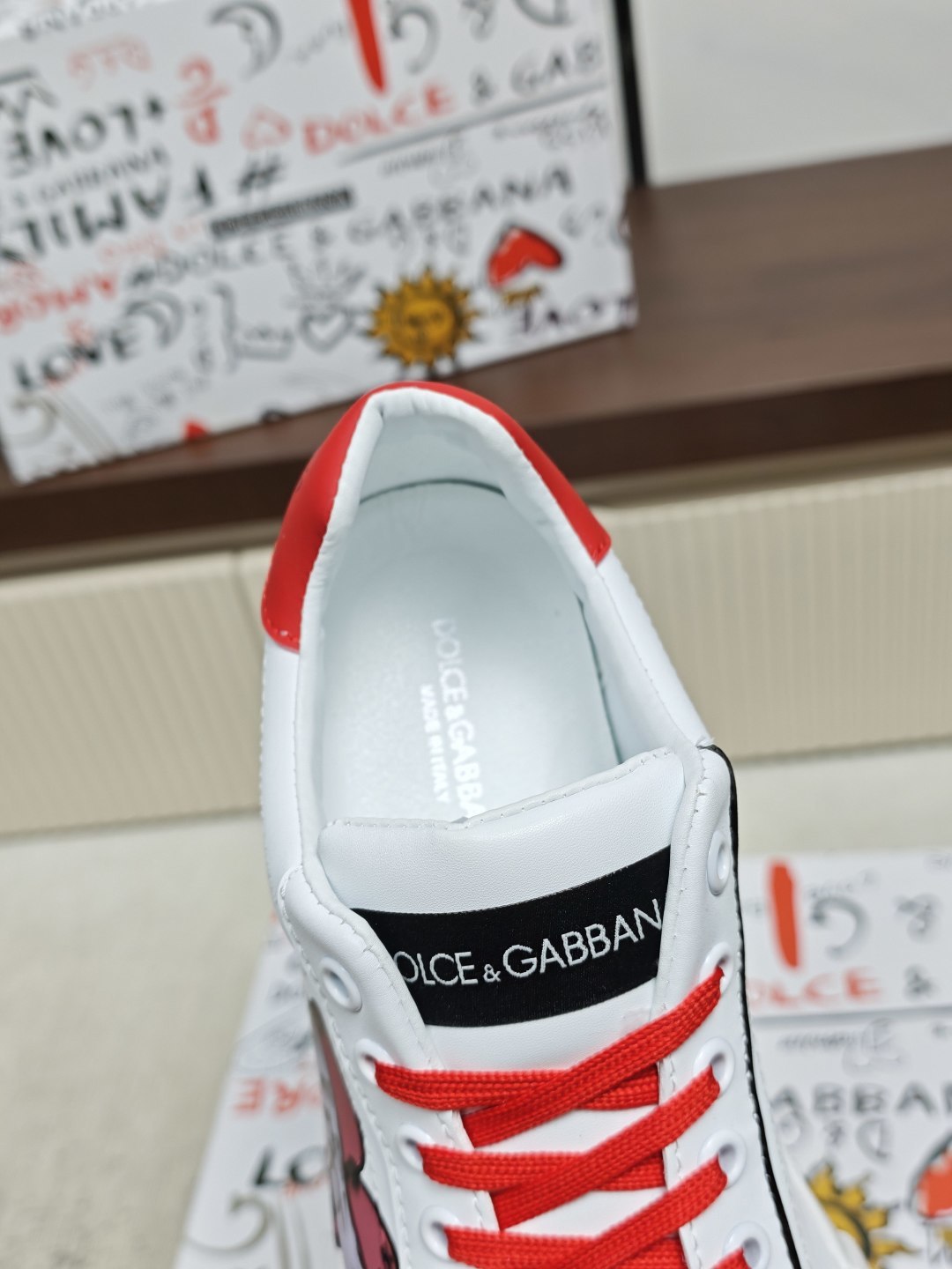 Dolce & Gabbana DG Couple's Athletic Casual Sneakers
