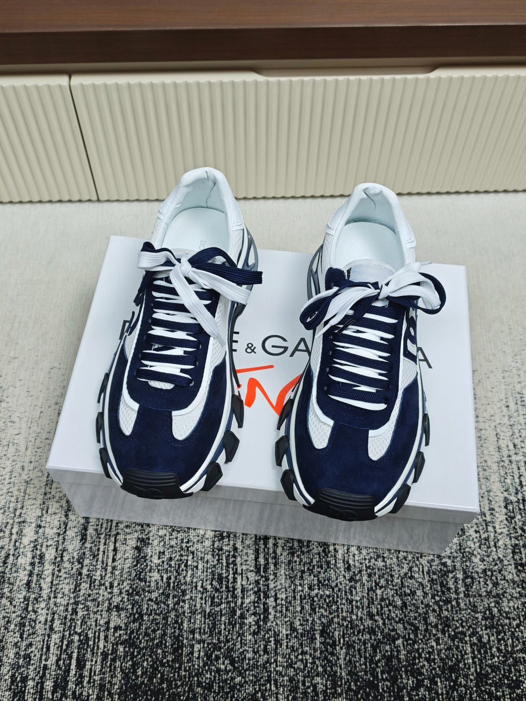 Dolce & Gabbana DG Couple's Athletic Casual Sneakers