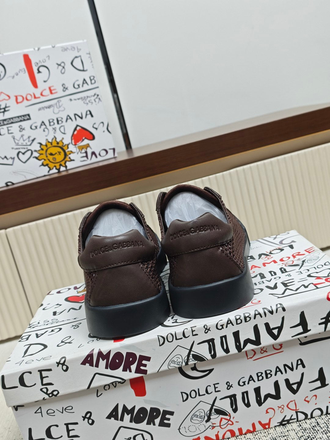 Dolce & Gabbana DG Couple's Athletic Casual Sneakers