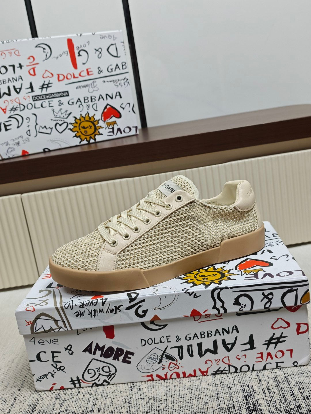 Dolce & Gabbana DG Couple's Athletic Casual Sneakers