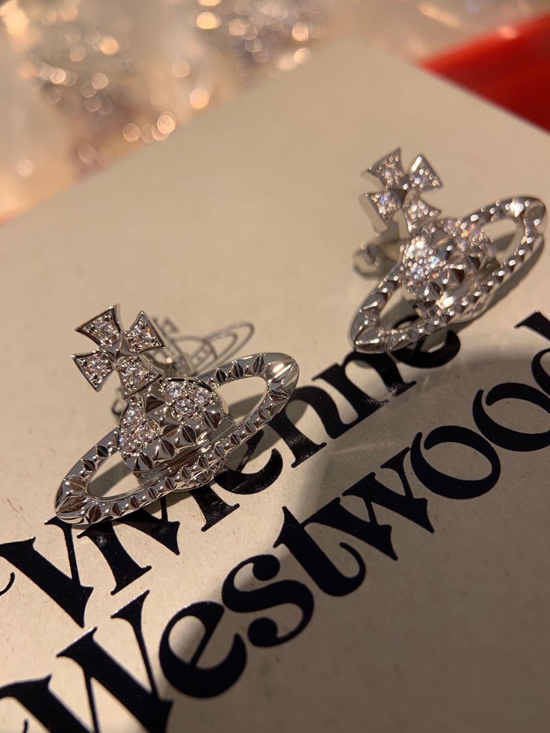 crystal crystal inlaid Stud Earrings for women - alternate angle view 3