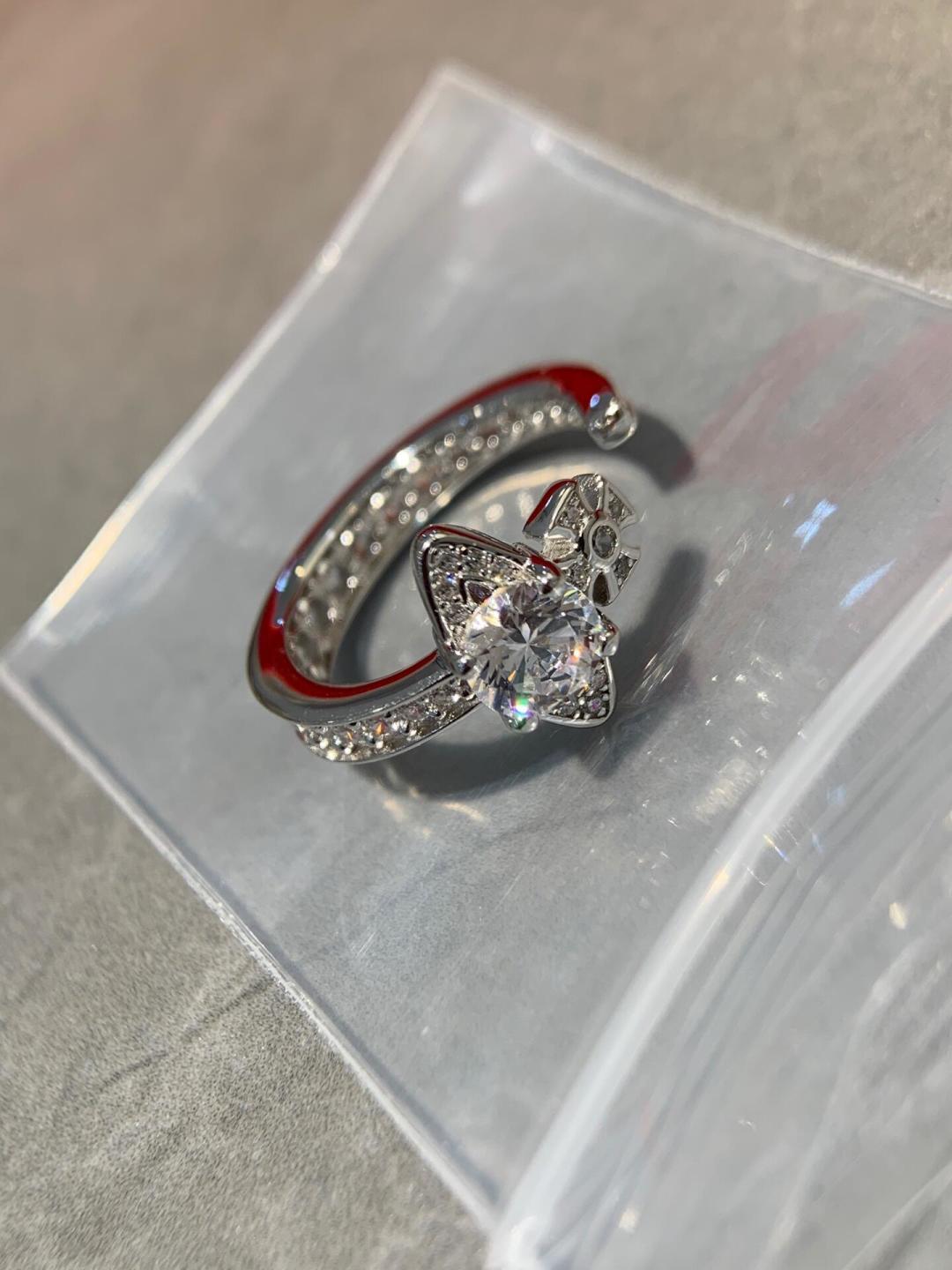 crystal crystal inlaid Ring for women - product detail view