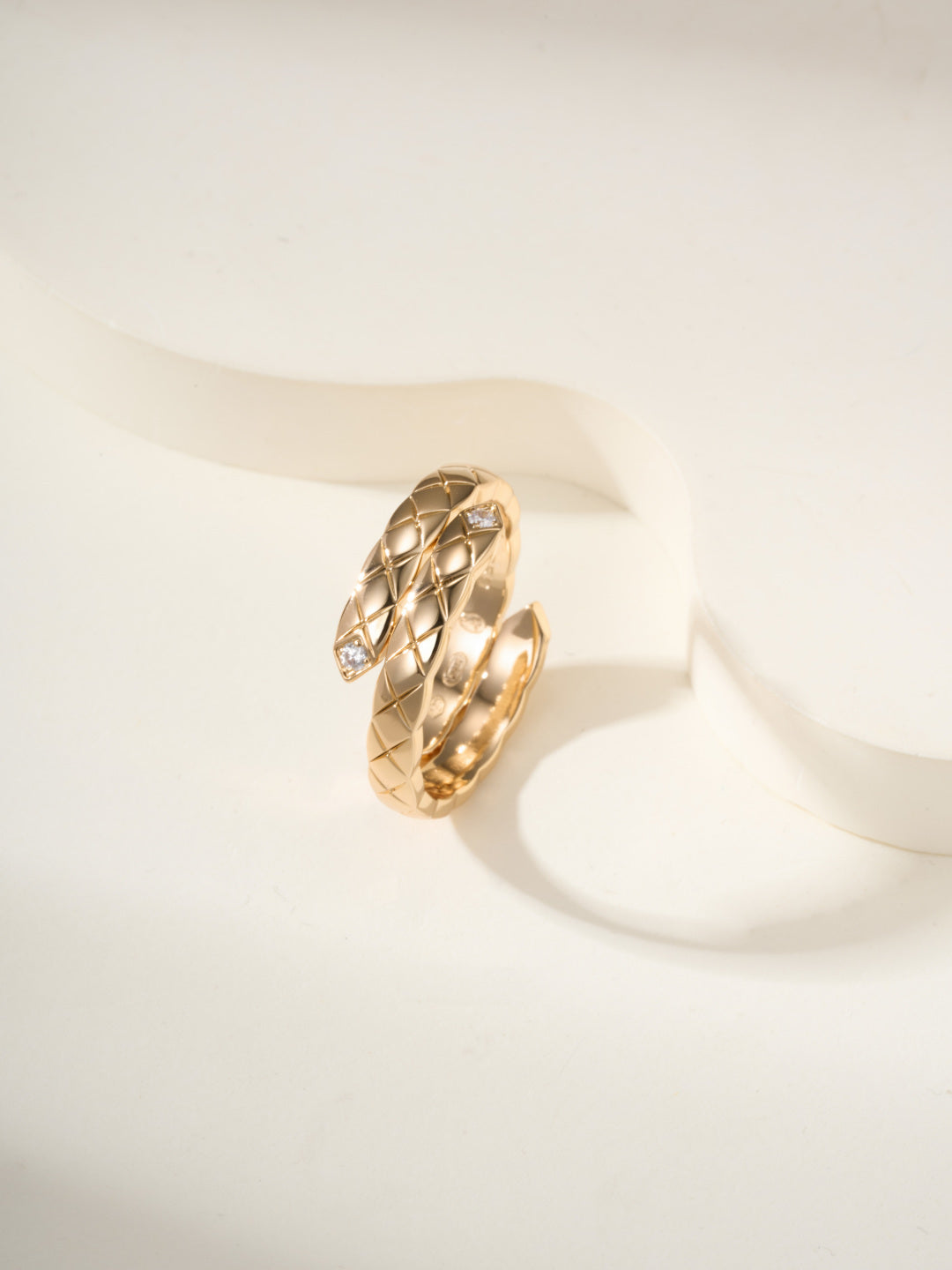 luxury Ring for women - alternate angle view 2