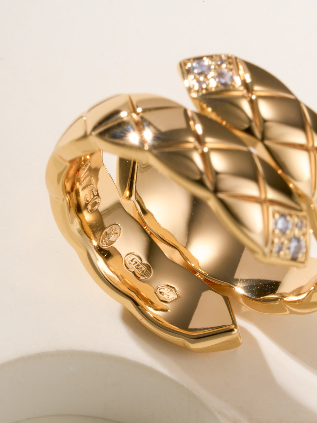 luxury Ring for women - alternate angle view 7