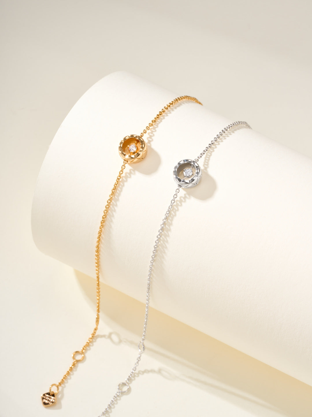 silver chain Ring for women - product detail view