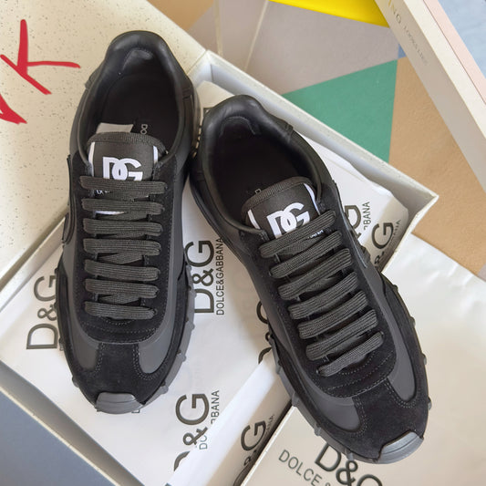 Dolce & Gabbana DG Cushion Mixed-Material Casual Sneakers