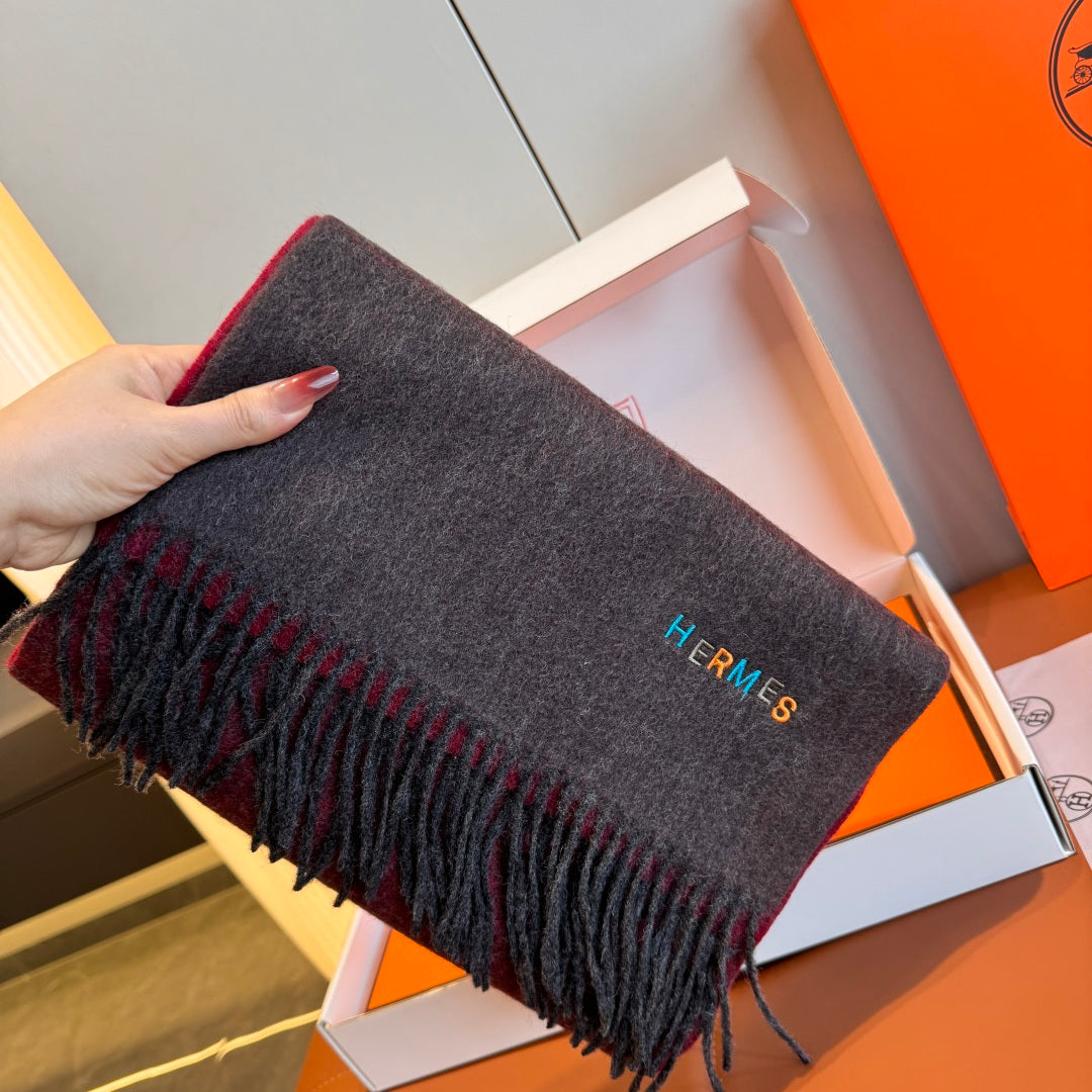 multicolor minimalist Scarf for unisex couple - alternate angle view 2