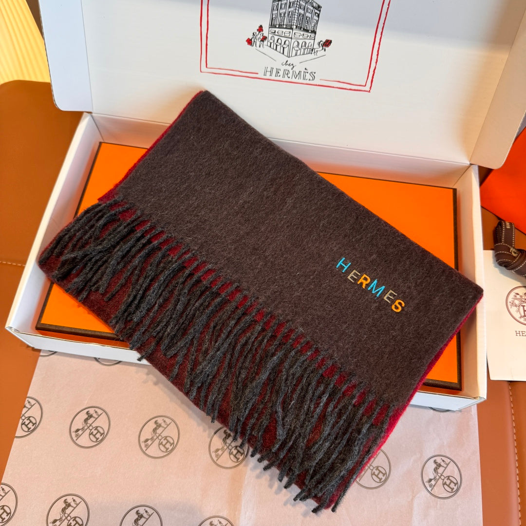 multicolor minimalist Scarf for unisex couple - alternate angle view 4