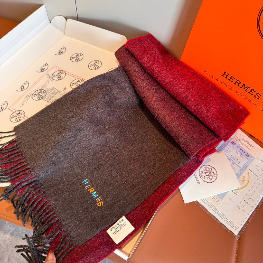 multicolor minimalist Scarf for unisex couple - alternate angle view 8