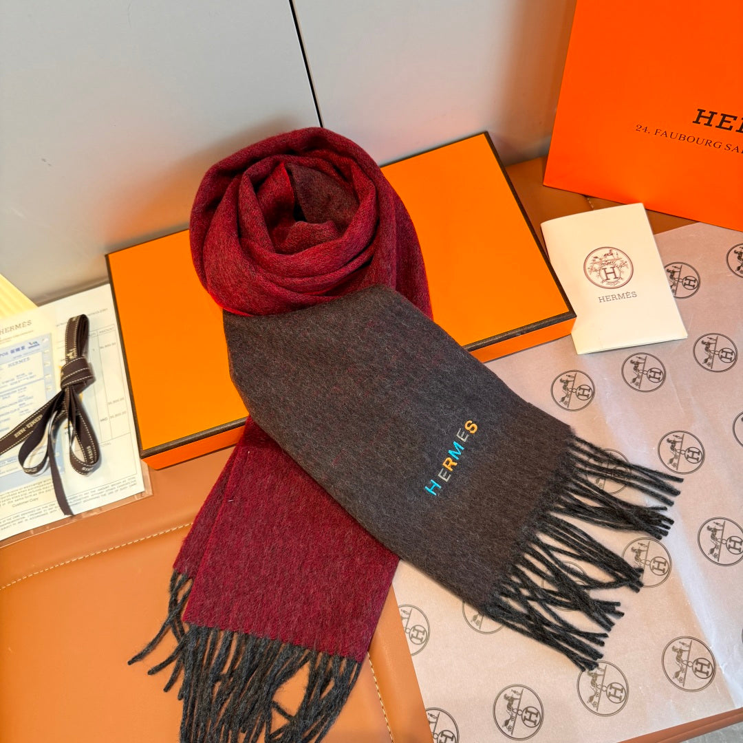 multicolor minimalist Scarf for unisex couple - alternate angle view 6