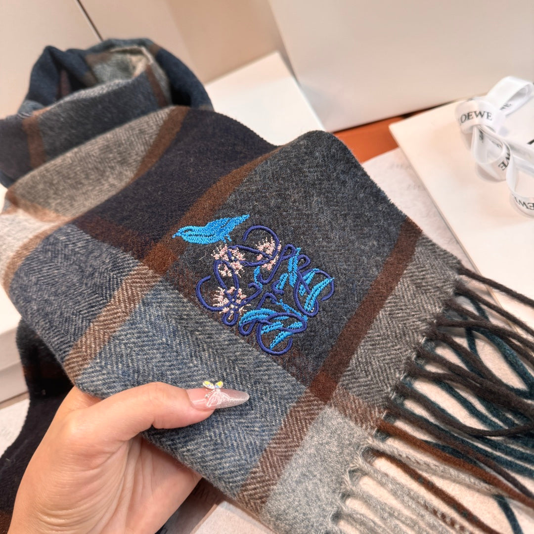 velvet elegant Scarf for unisex couple - alternate angle view 5