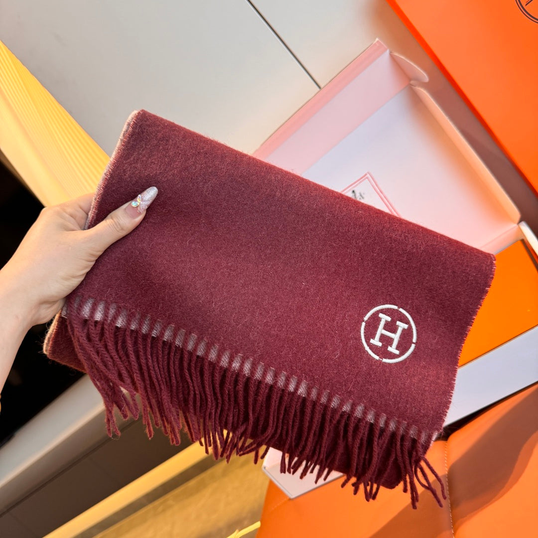 velvet elegant Scarf for unisex couple - product detail view
