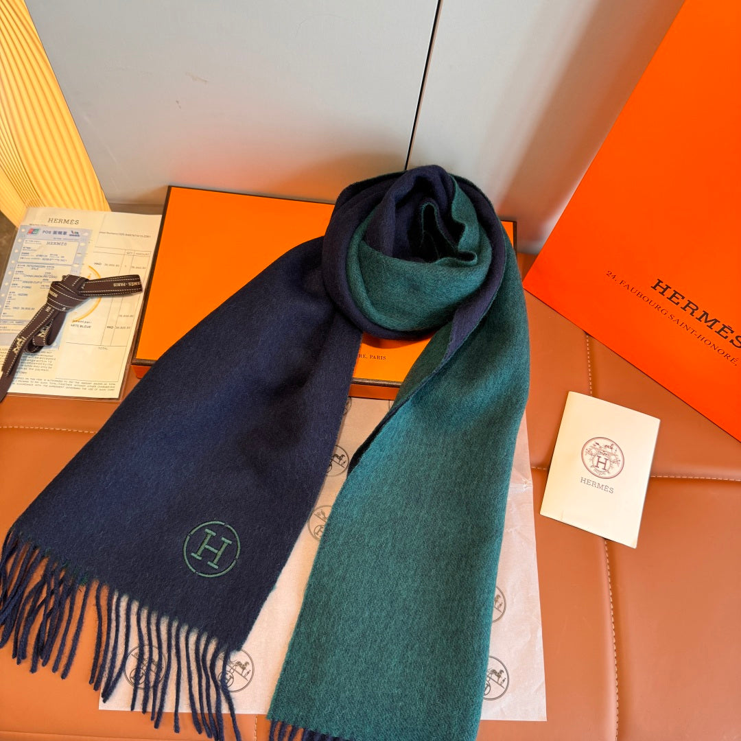 velvet elegant Scarf for unisex couple - alternate angle view 4