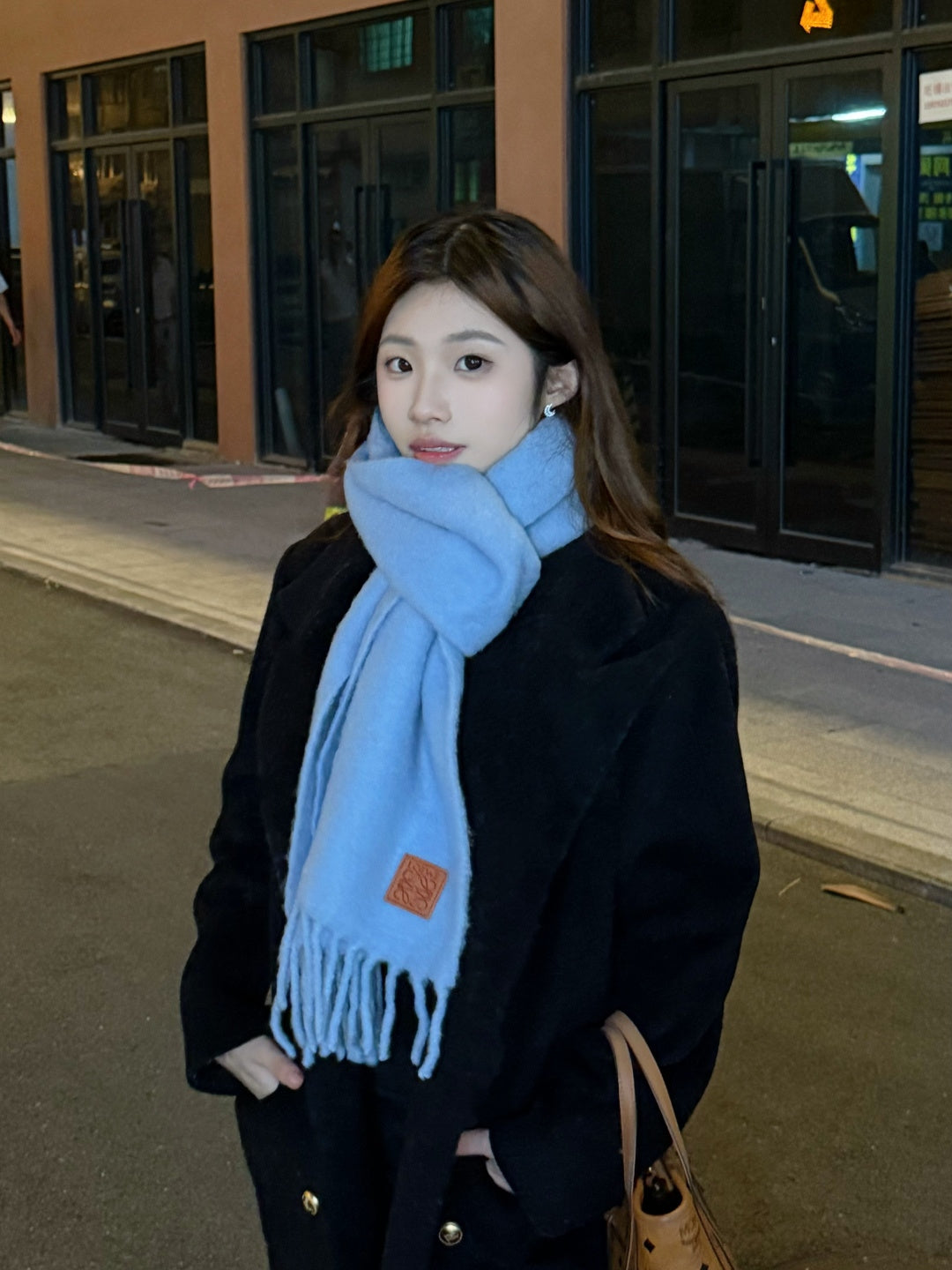 wool elegant Scarf for women - product detail view