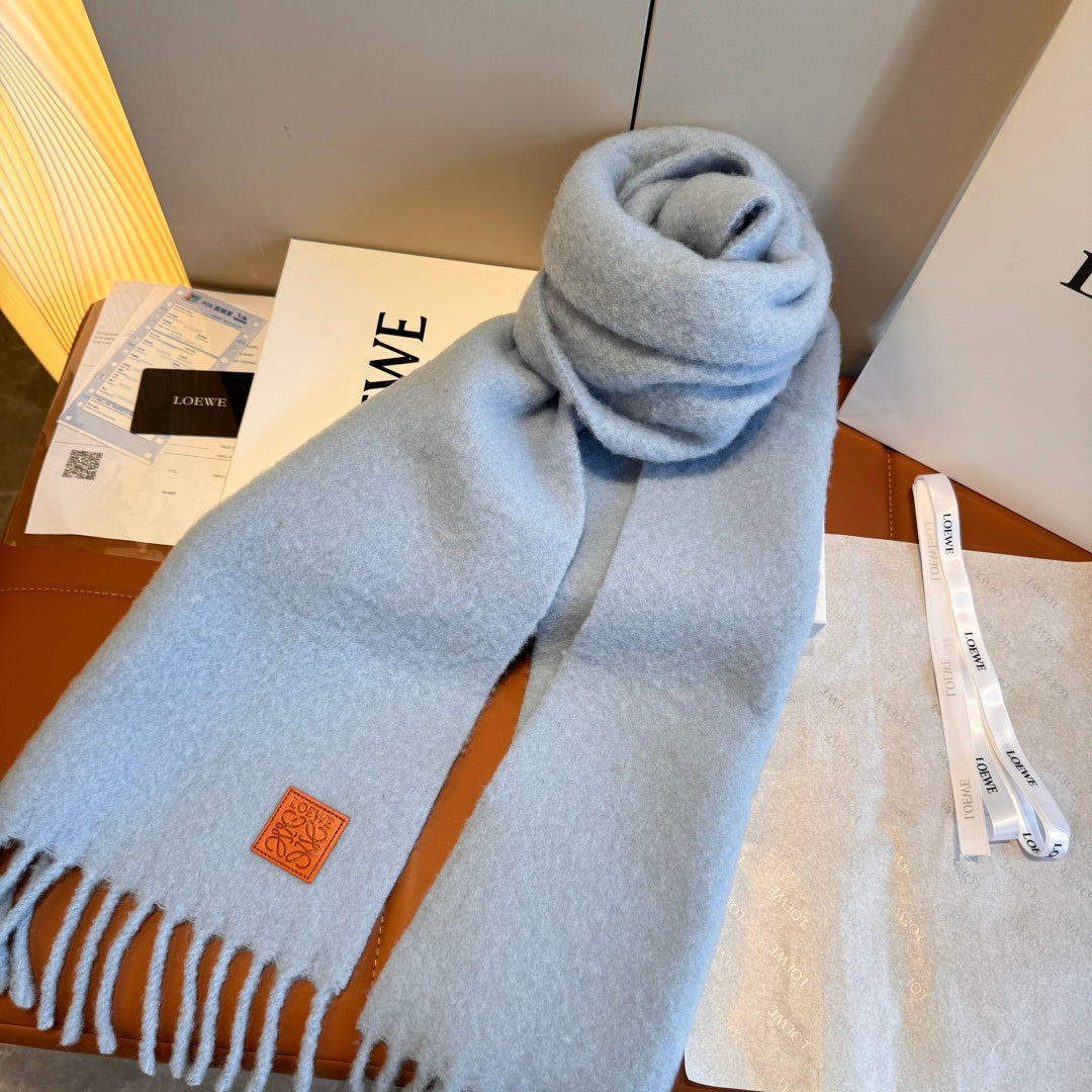 wool elegant Scarf for women - alternate angle view 5