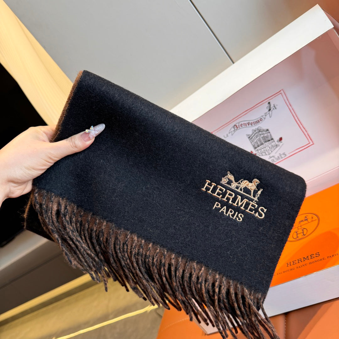 multicolor velvet Scarf for men - product detail view