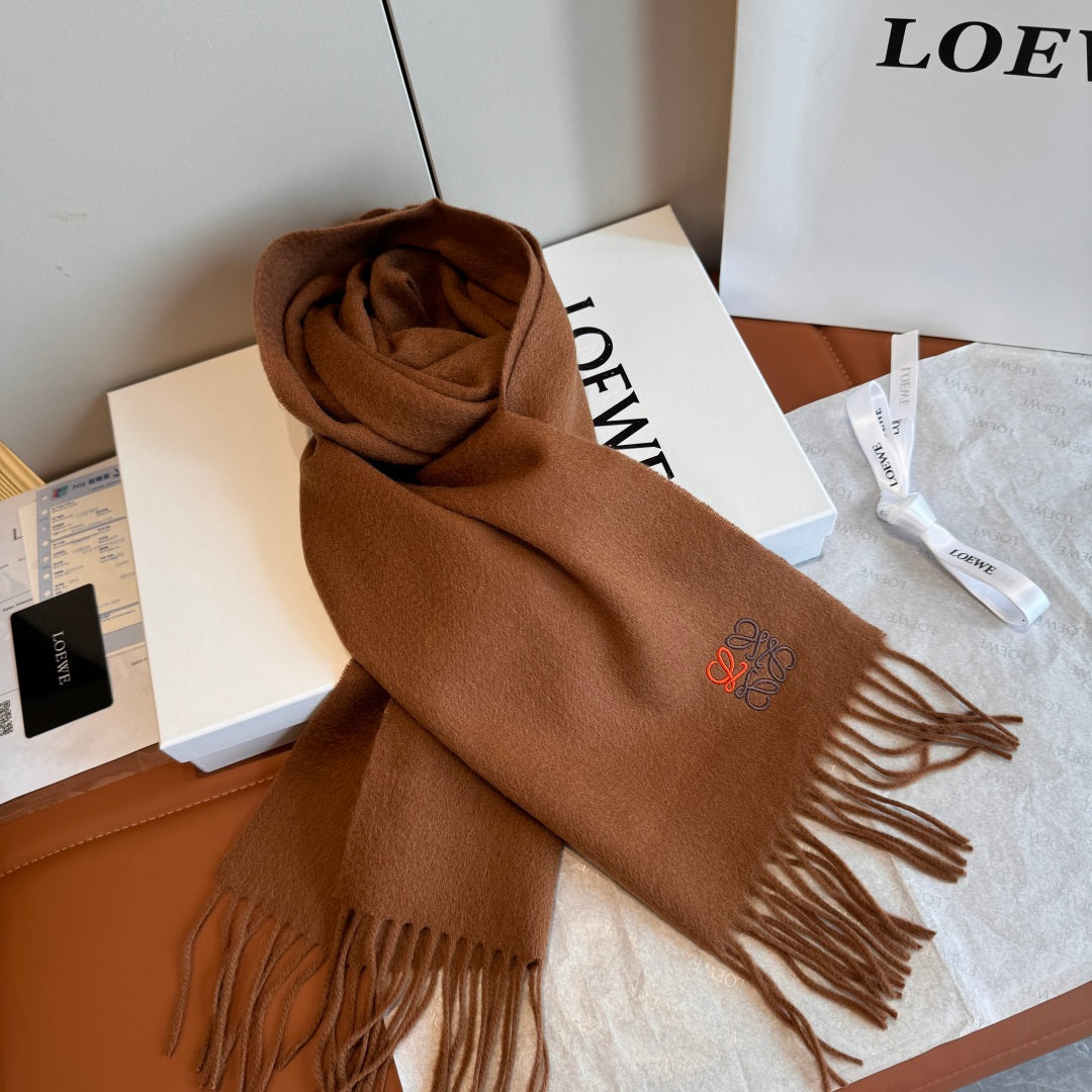 velvet minimalist Scarf for men - alternate angle view 6