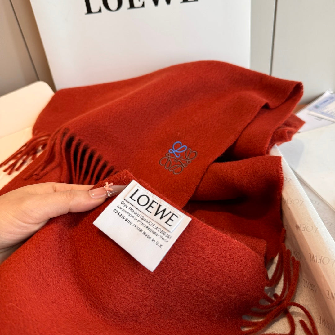 velvet minimalist Scarf for men - alternate angle view 8